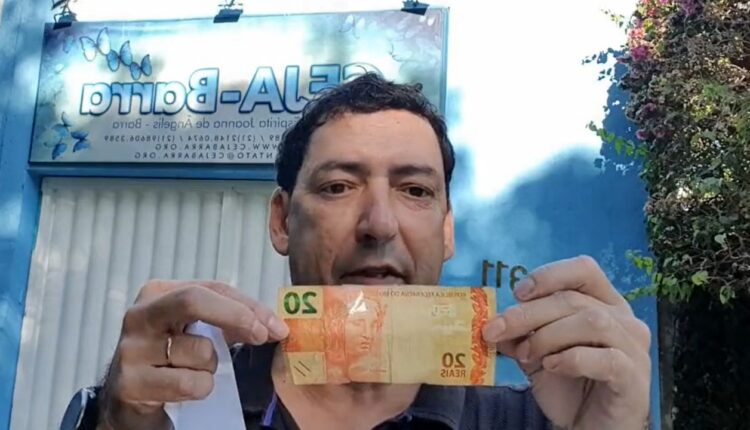 PVC rasga dinheiro falando do Flamengo