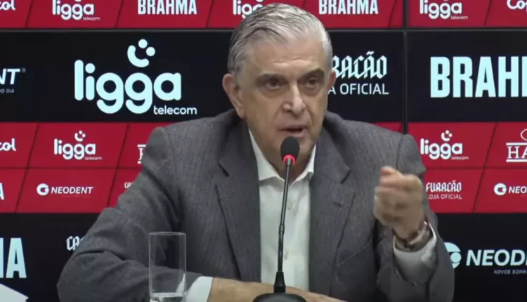 Presidente do Athletico-PR critica clubes brasileiros