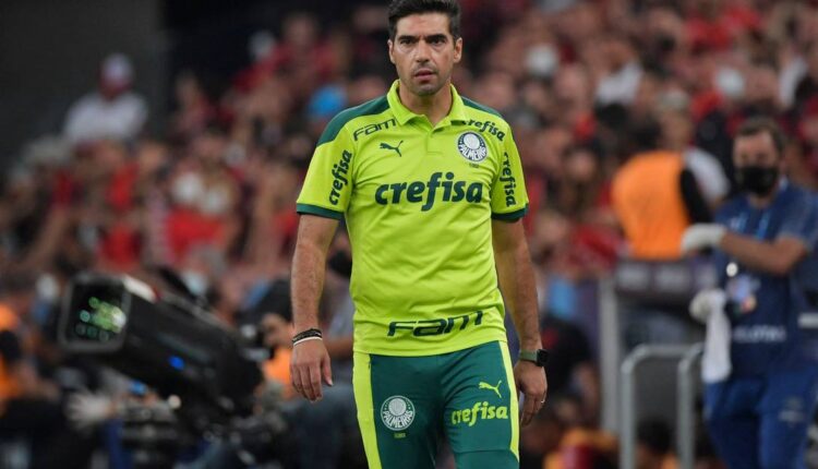 Após ser eliminado na semifinal da Libertadores para o Boca Juniors, Abel Ferreira tem informação divulgada sobre sua rescisão com o Palmeiras