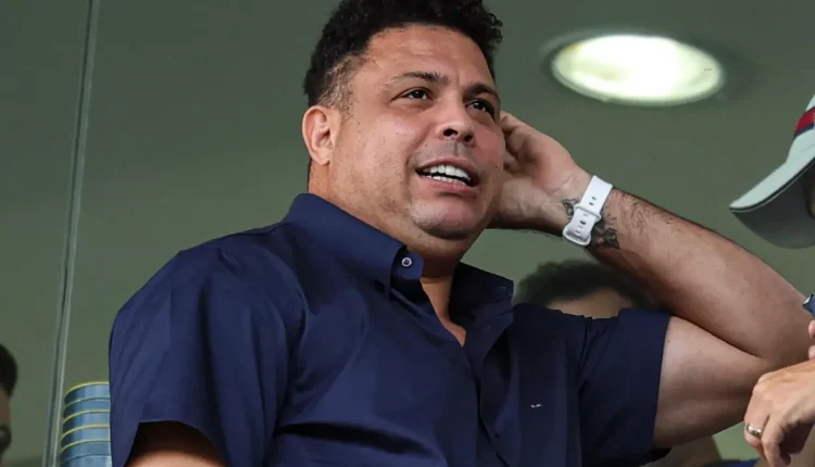 Após temporada desastrosa, Cruzeiro é pego de surpresa e vê Atlético Mineiro colocando a equipe no bolso. Confira o que deixou Ronaldo furioso