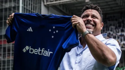 Ronaldo Fenômeno abandona Cruzeiro após fiasco na primeira rodada da Copa do Brasil e torcedores da Celeste perdem a paciência com o craque