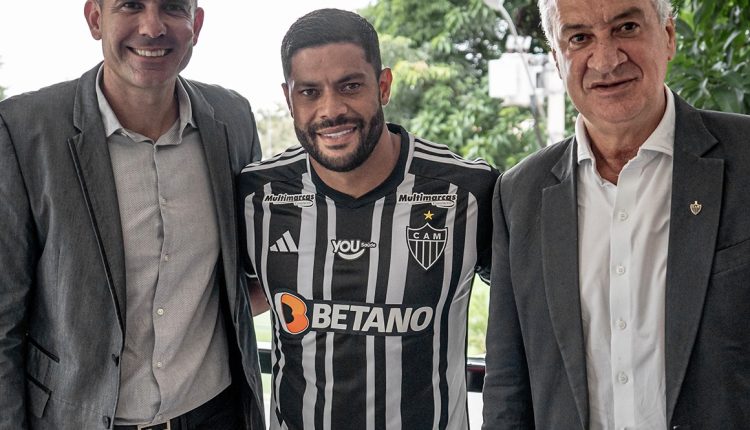 Hulk assina novo contrato com o Atlético-MG e dispensa receber salário de R$ 2,6 milhões para vestir a camisa de outro clube brasileiro. Confira