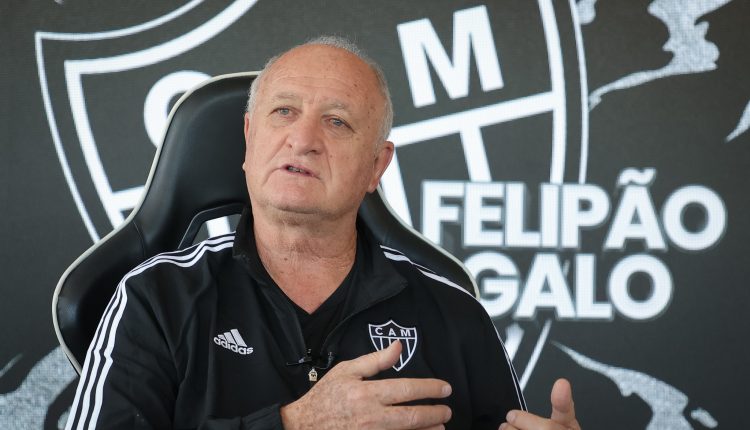 Após oscilações com a camisa do Atlético Mineiro, Felipão recebe oferta de time que disputará a Libertadores da América 2024. Confira os detalhes