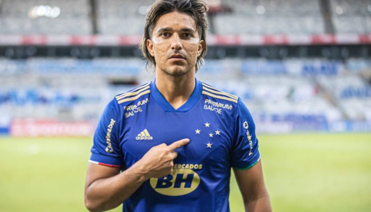 Marcelo Moreno é considera ídolo do Cruzeiro, mas pode deixar o clube de forma trágica nos próximos dias. Entenda o motivo