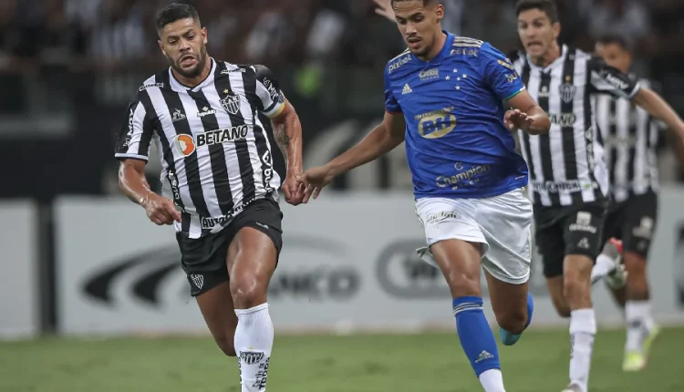 Jogador com passagem por Portugal tem Cruzeiro, Atlético-MG e outros gigantes clubes brasileiros na briga por sua contratação. Confira